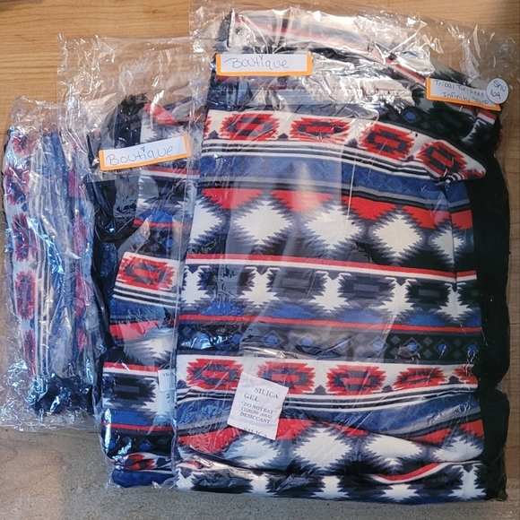 Tribal Fur-Lined Infinity Scarf - Picture 9 of 9